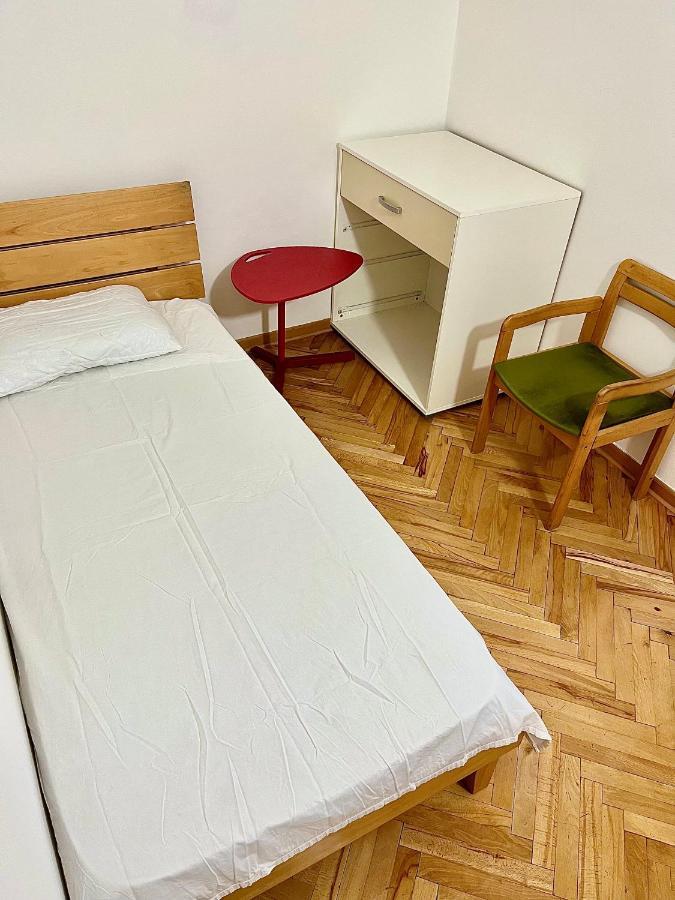中华楼 - Belgrade Exterior photo