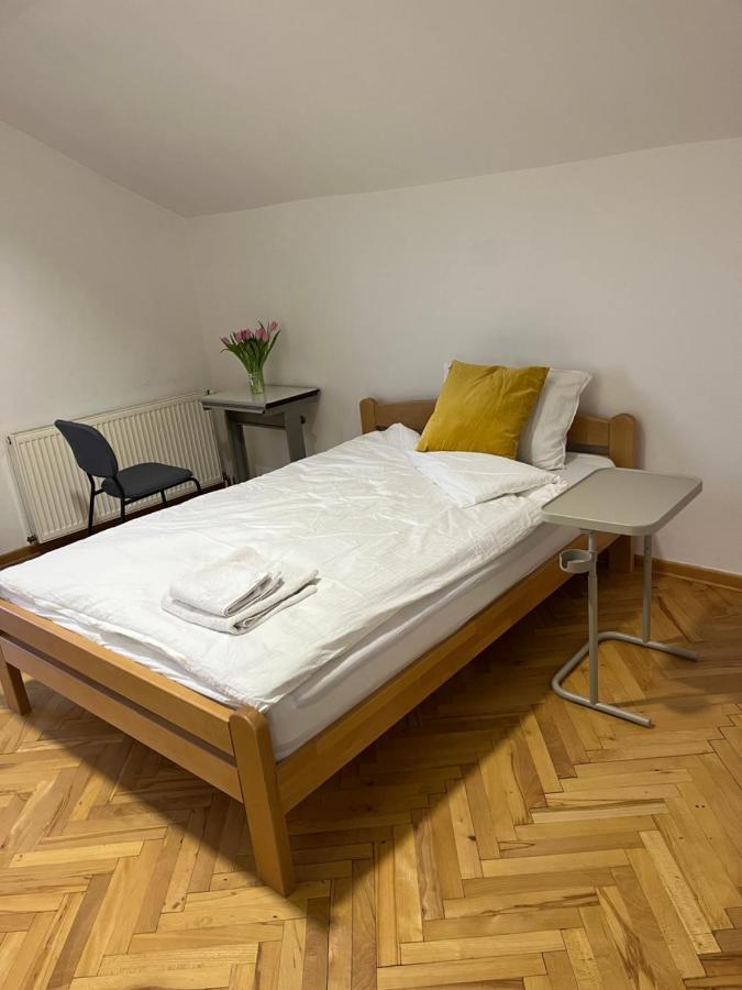 中华楼 - Belgrade Exterior photo